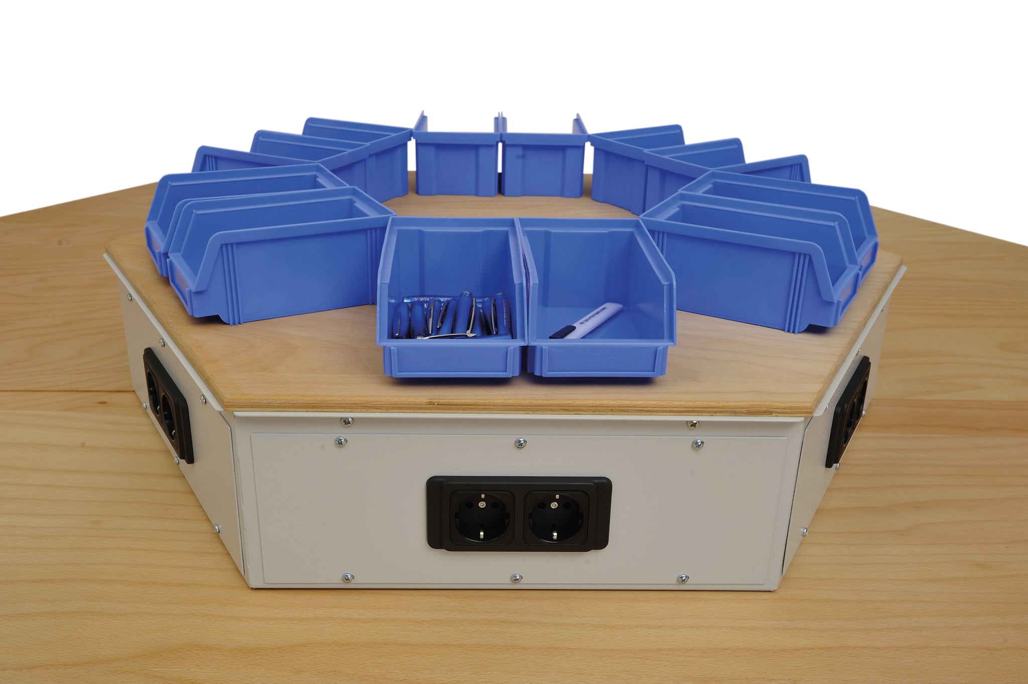 Multi-Person Workbench